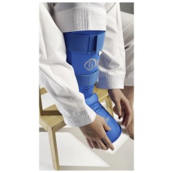 Protège-tibia et cou-de-pied karaté